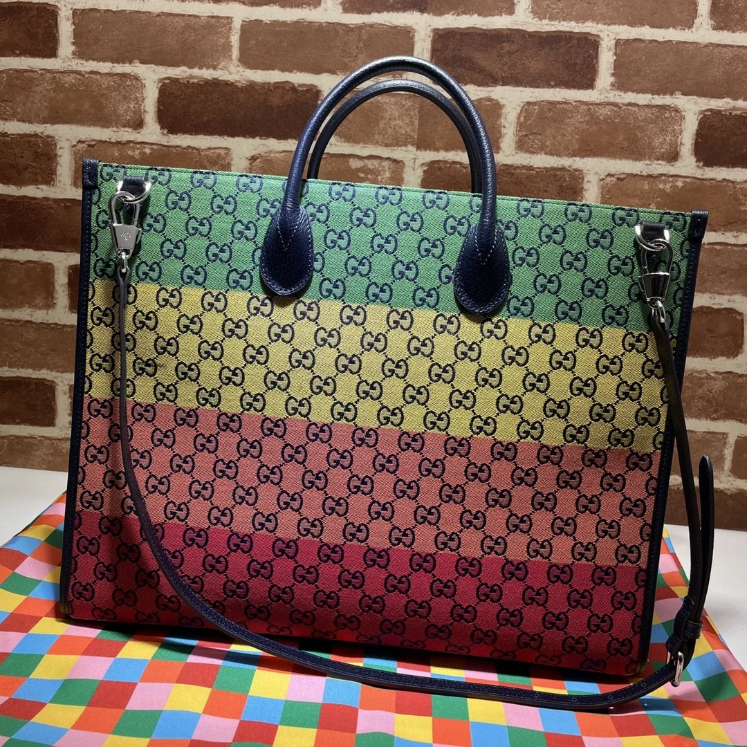 MOMO- 659980 item : B-B063M0643
