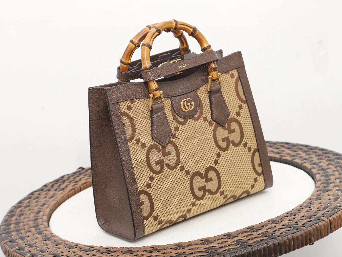 MOMO- 660195 cowhide item : A-B191M0105
