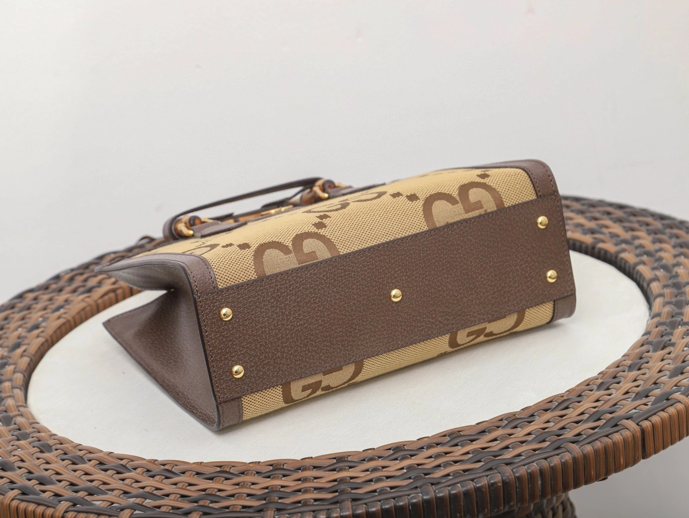 MOMO- 660195 cowhide item : A-B191M0105