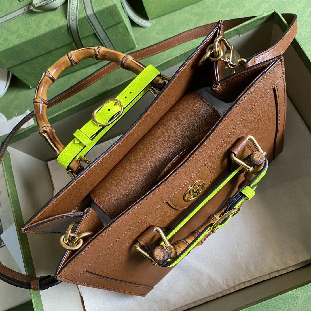 MOMO- 660195 item : B-B202M0713