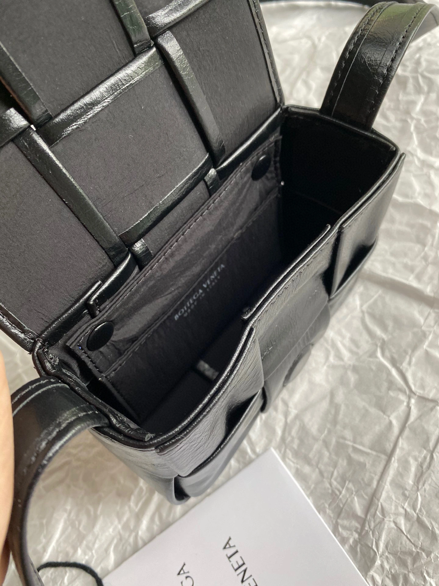 MOMO- 667048-VCQ72-3724 Mini cassette Bag item：B-B000E2321C
