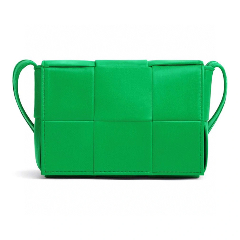 MOMO- 667048-VCQ72-3724 Mini cassette Bag item：B-B000E2322C