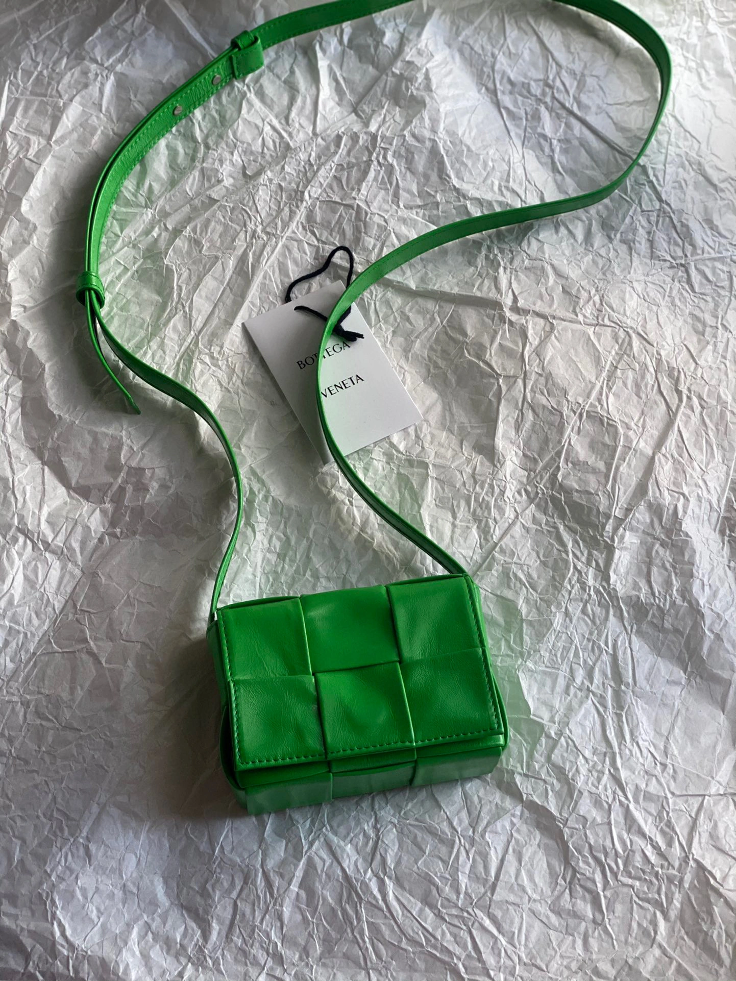 MOMO- 667048-VCQ72-3724 Mini cassette Bag item：B-B000E2322C