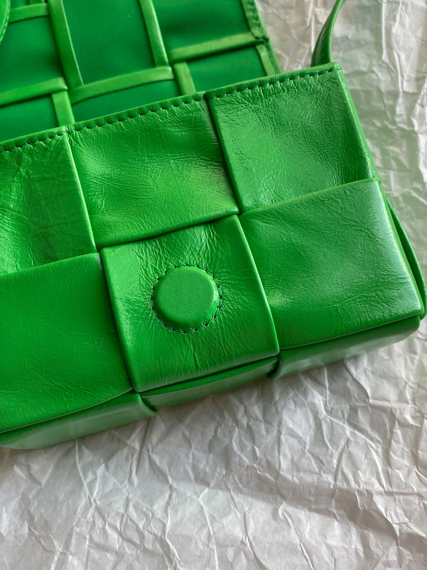 MOMO- 667048-VCQ72-3724 Mini cassette Bag item：B-B000E2322C