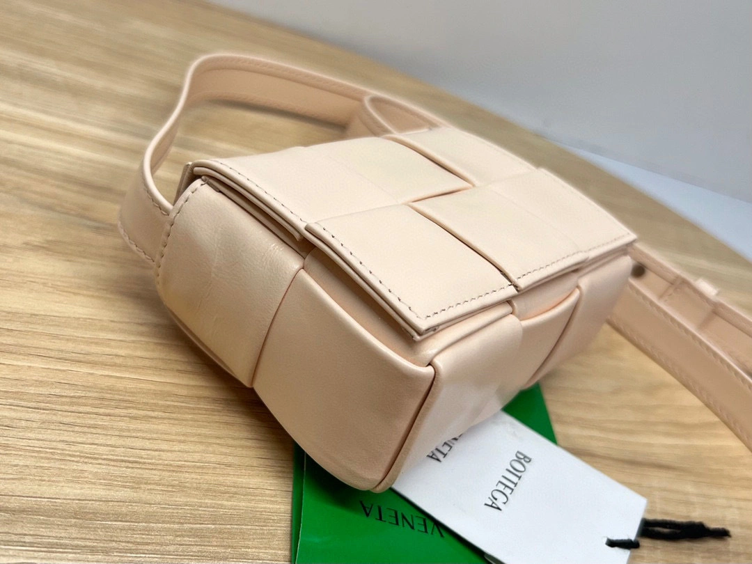 MOMO- 667048VCQ726706 Mini cassette Bag item：B-B000E2320C