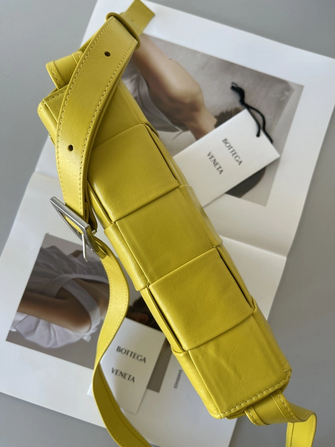 MOMO- 667298 Calfskin item : B-B098C1117