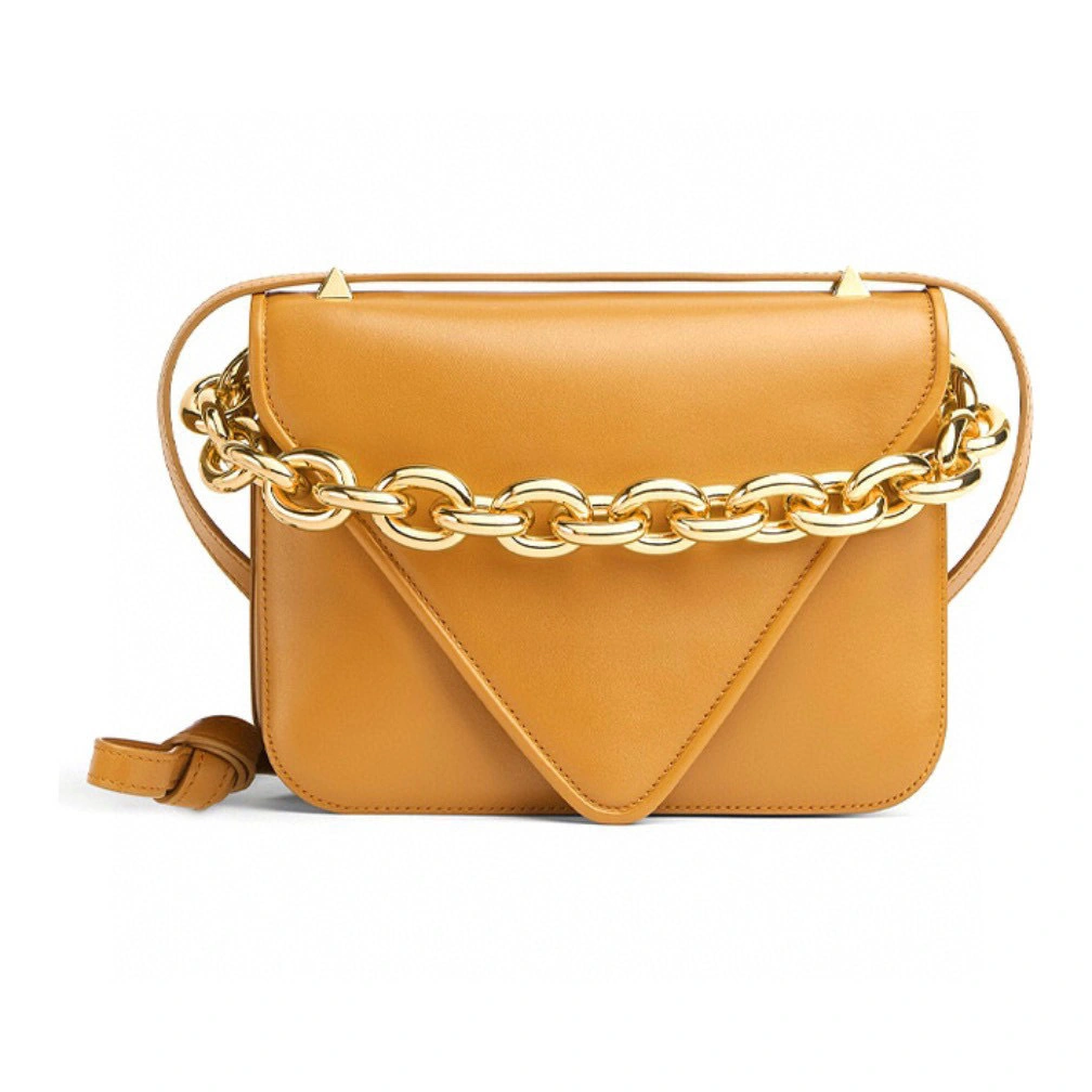 MOMO- 667399-V12J0-7716 2021 THE MOUNT item：B-B000E2241C