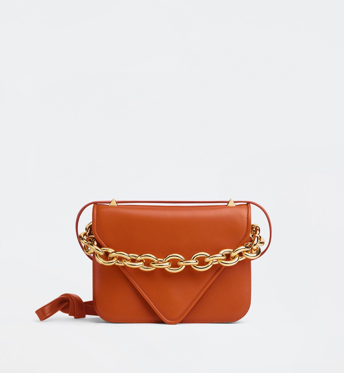 MOMO- 667399V12J07654 21 MOUNT item：B-B000E2242C