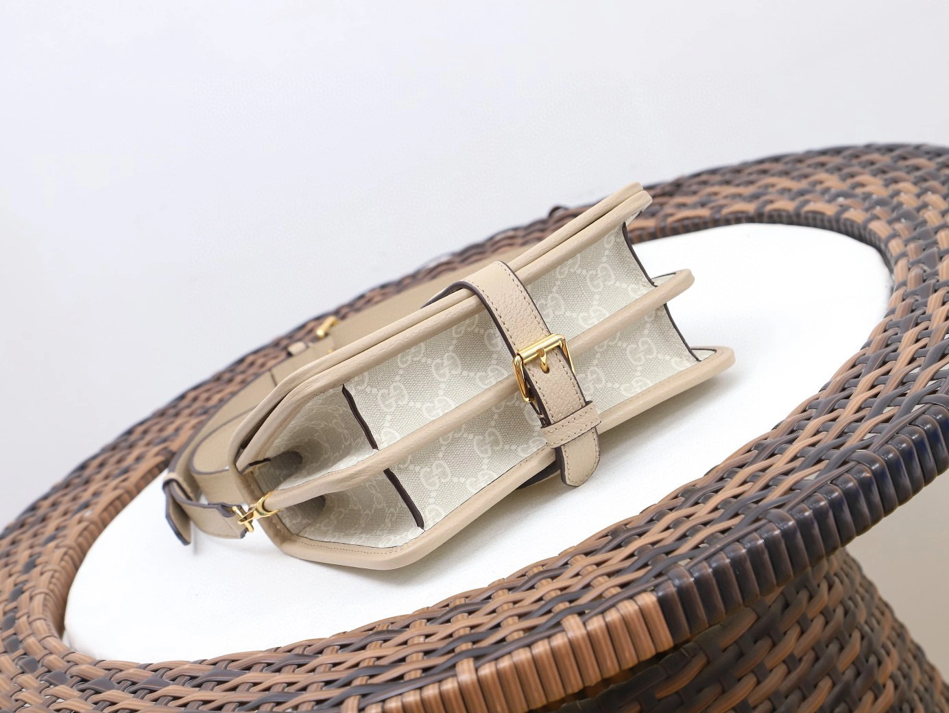 MOMO- 671620--9683 cowhide item：B-B000E1922C