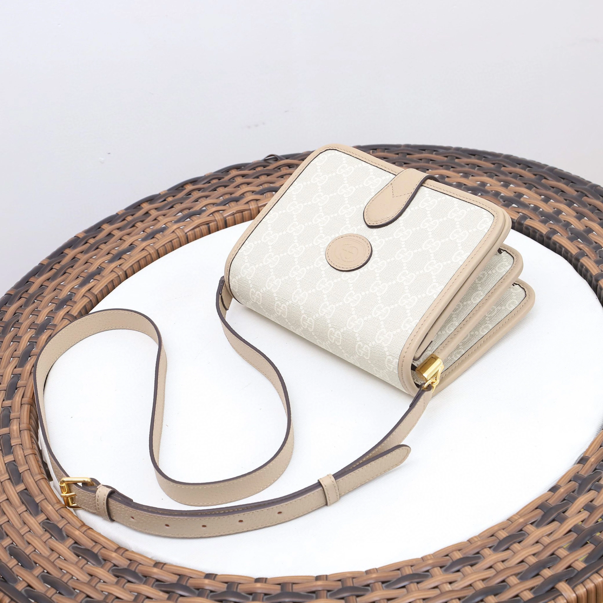 MOMO- 671620--9683 cowhide item：B-B000E1922C