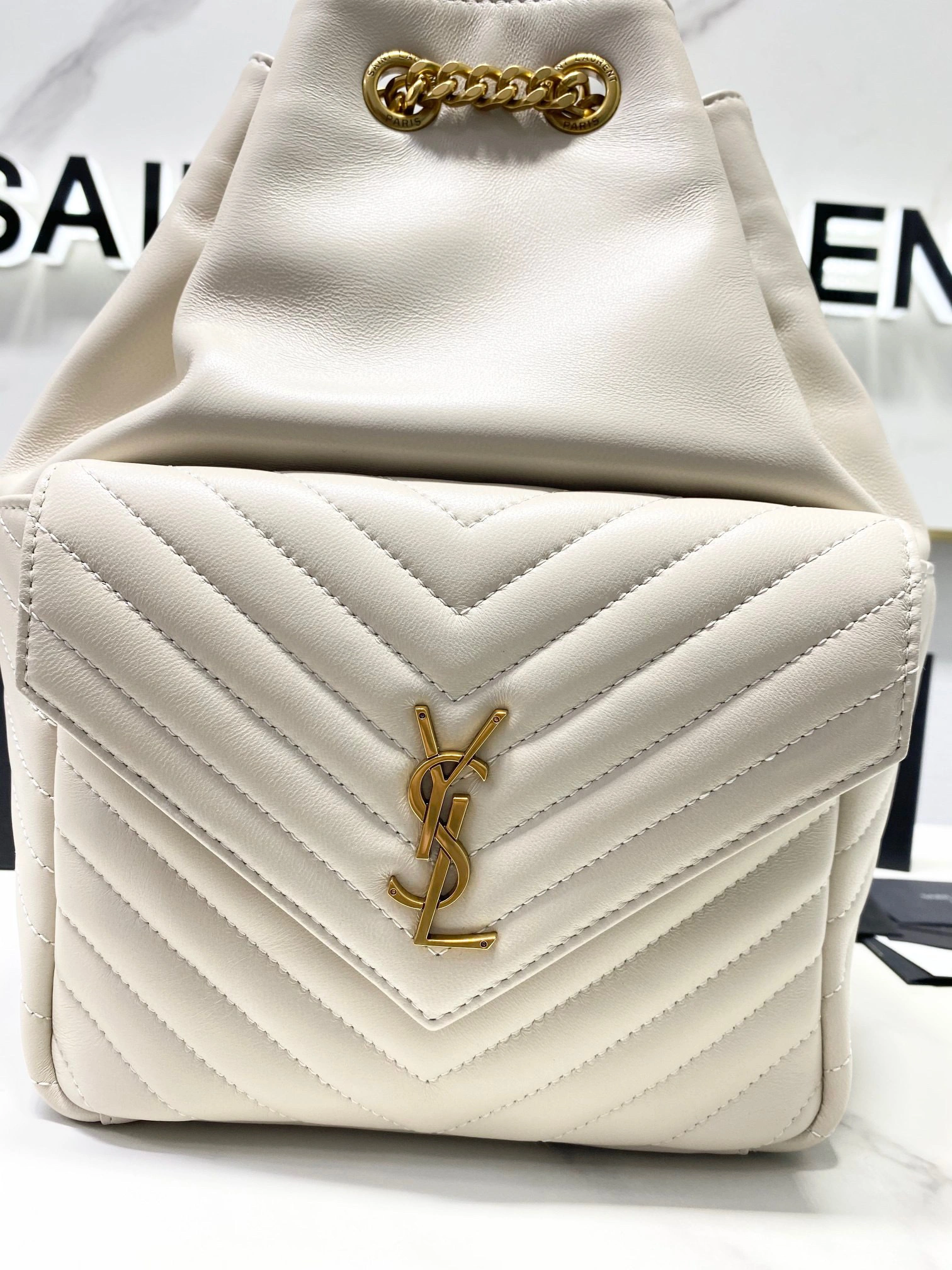 MOMO- 672609-1EL07-9207 lambskin item：B-B000G0516C