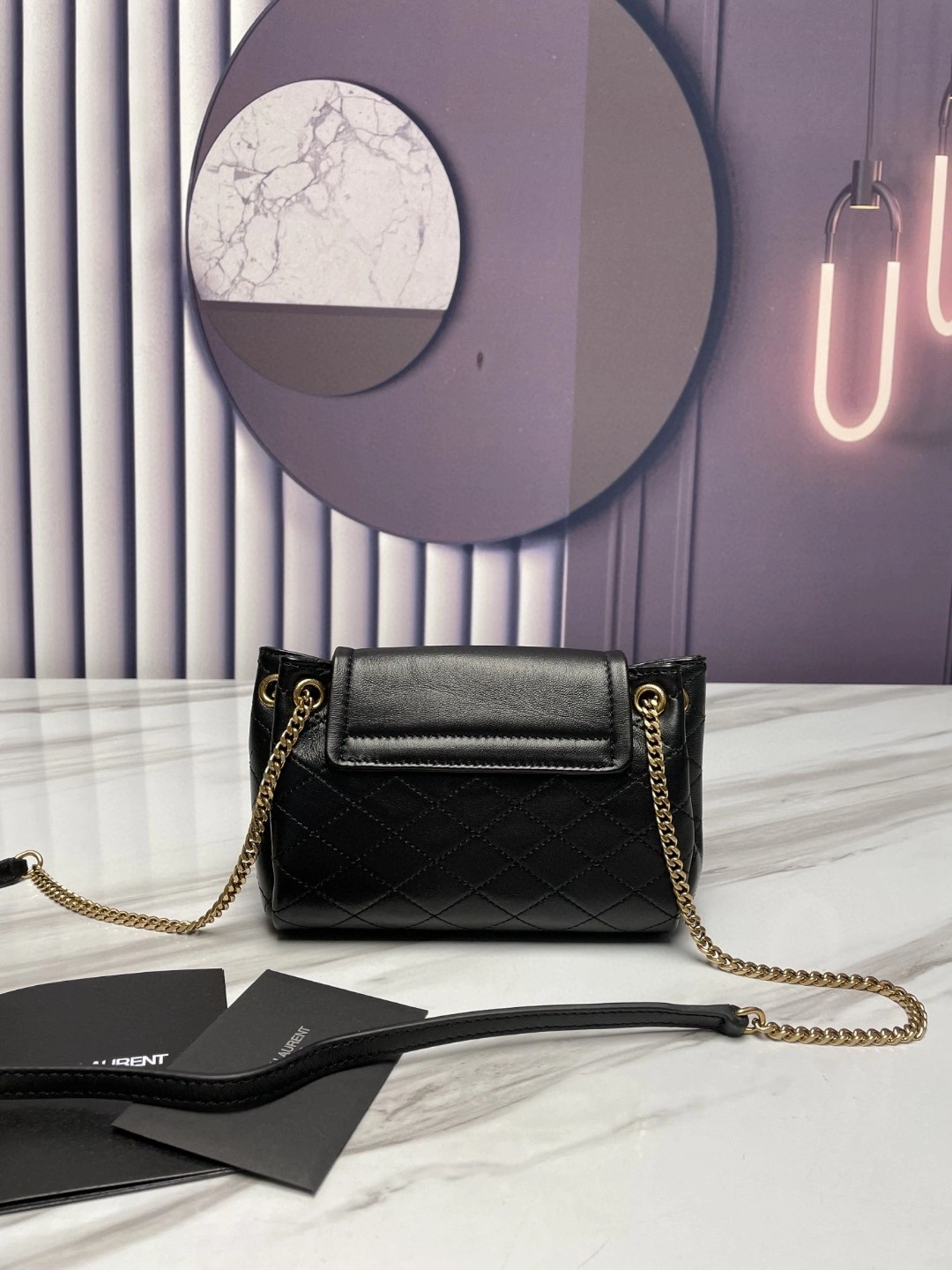 MOMO- 672738-1EL07-1000 6727381EL071000 Lambskin item : B-B597E1736W