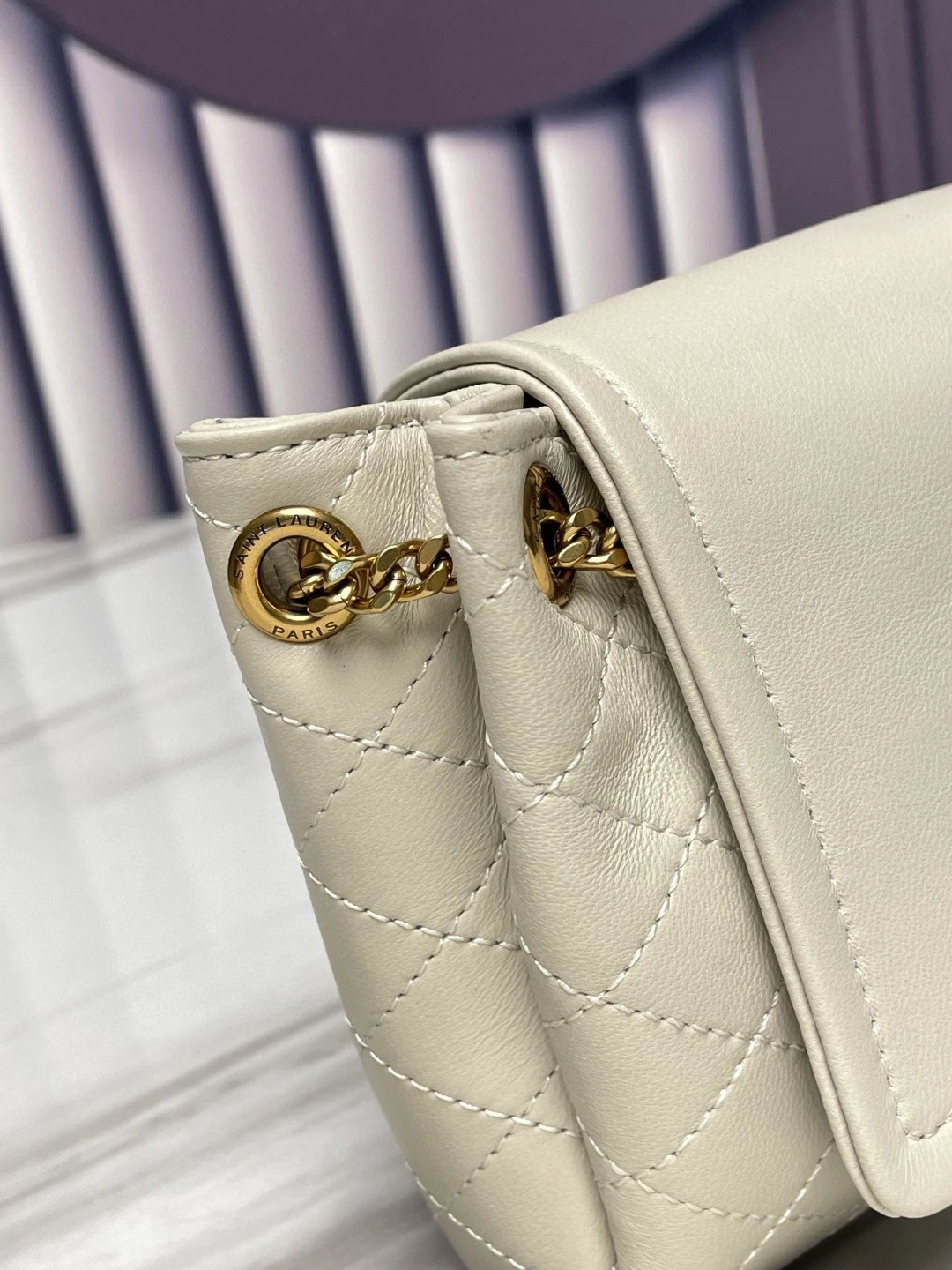MOMO- 672738-1EL07-9207 6727381EL079207 Lambskin item : B-B597E1737W