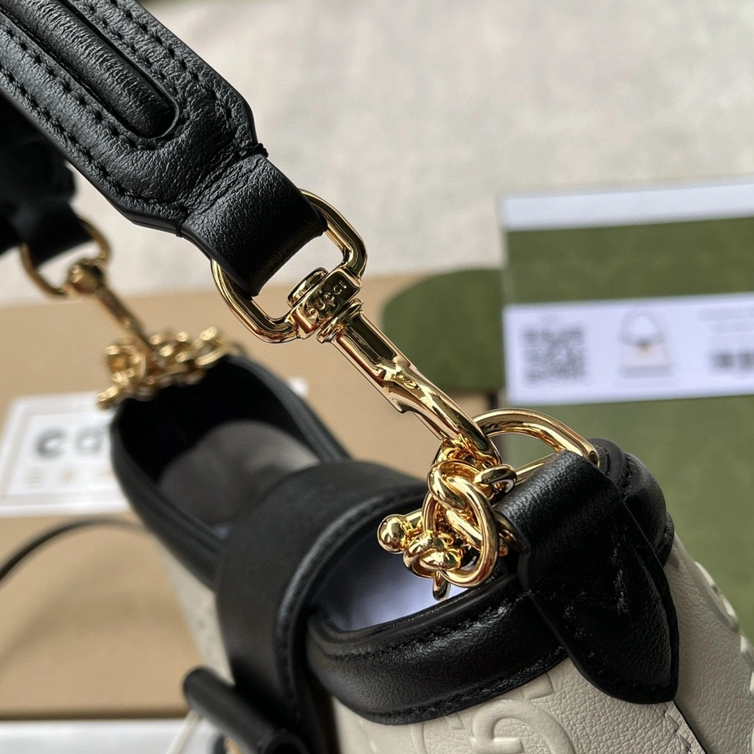MOMO- 675788 item : B-B000C1324