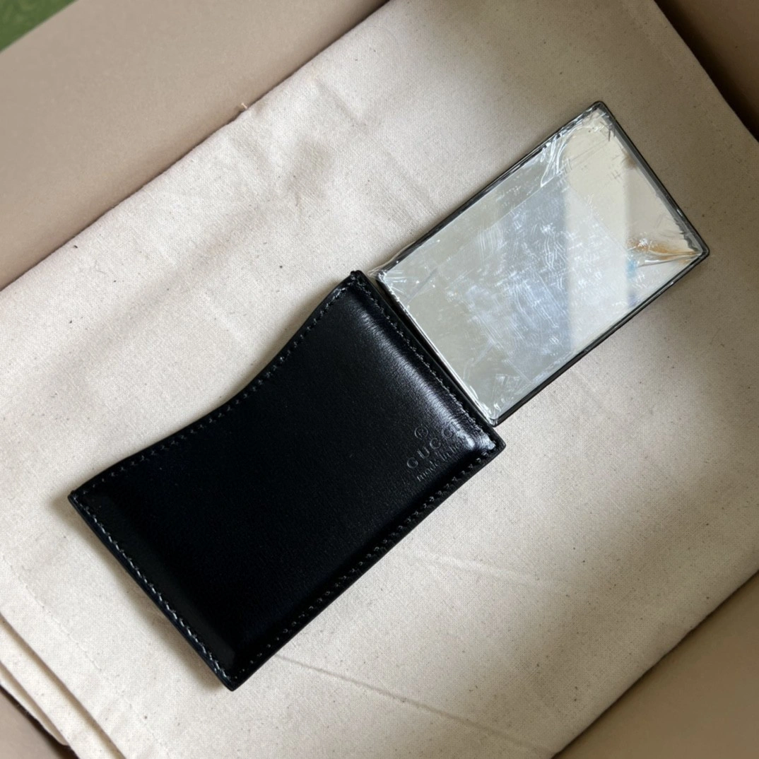 MOMO- 675797 sheephide item : B-B271C1505