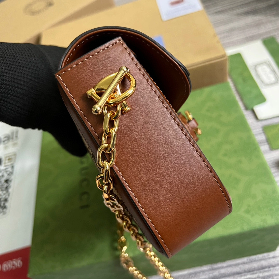 MOMO- 675801-21HRG-2687 item：B-B118F1506C