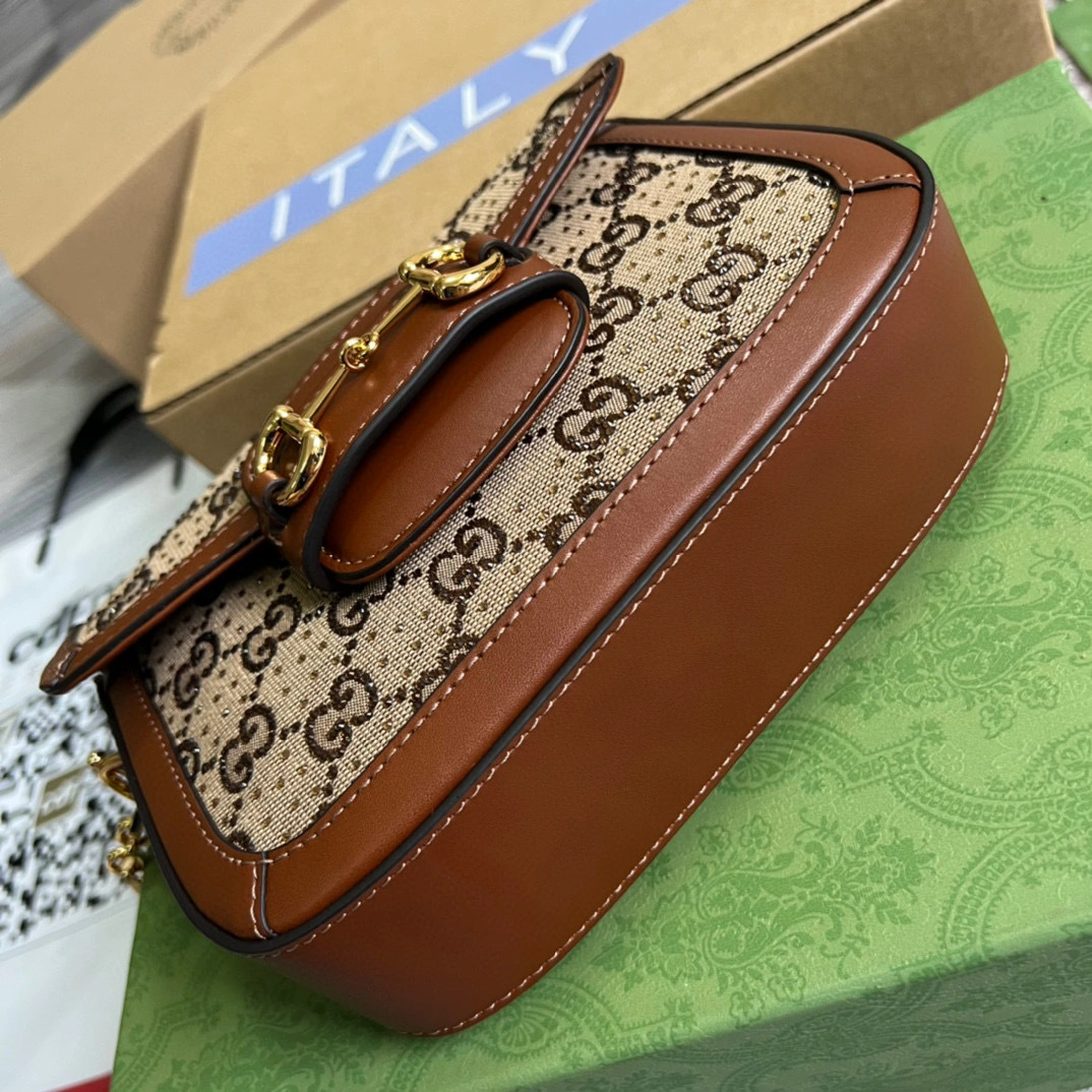MOMO- 675801-21HRG-2687 item：B-B118F1506C