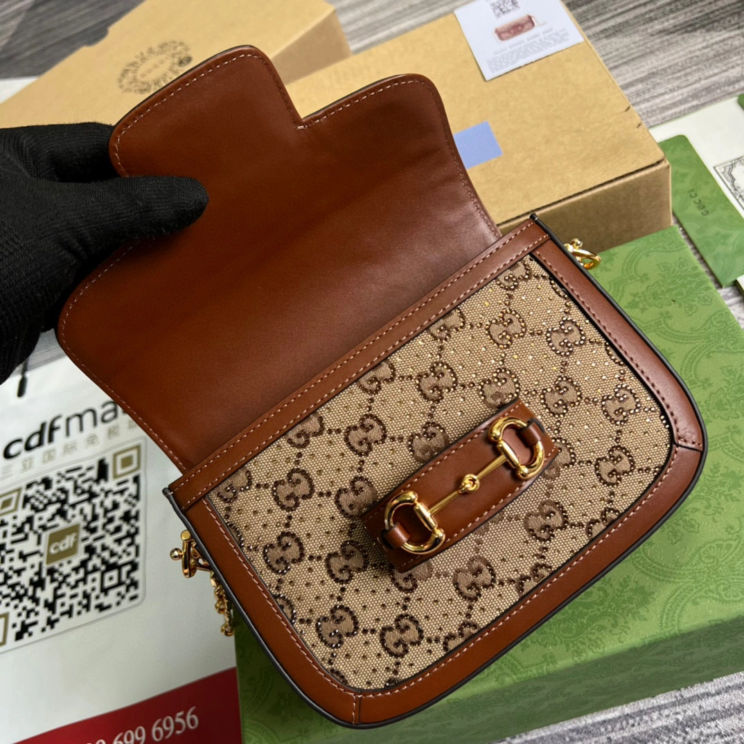 MOMO- 675801-21HRG-2687 item：B-B118F1506C