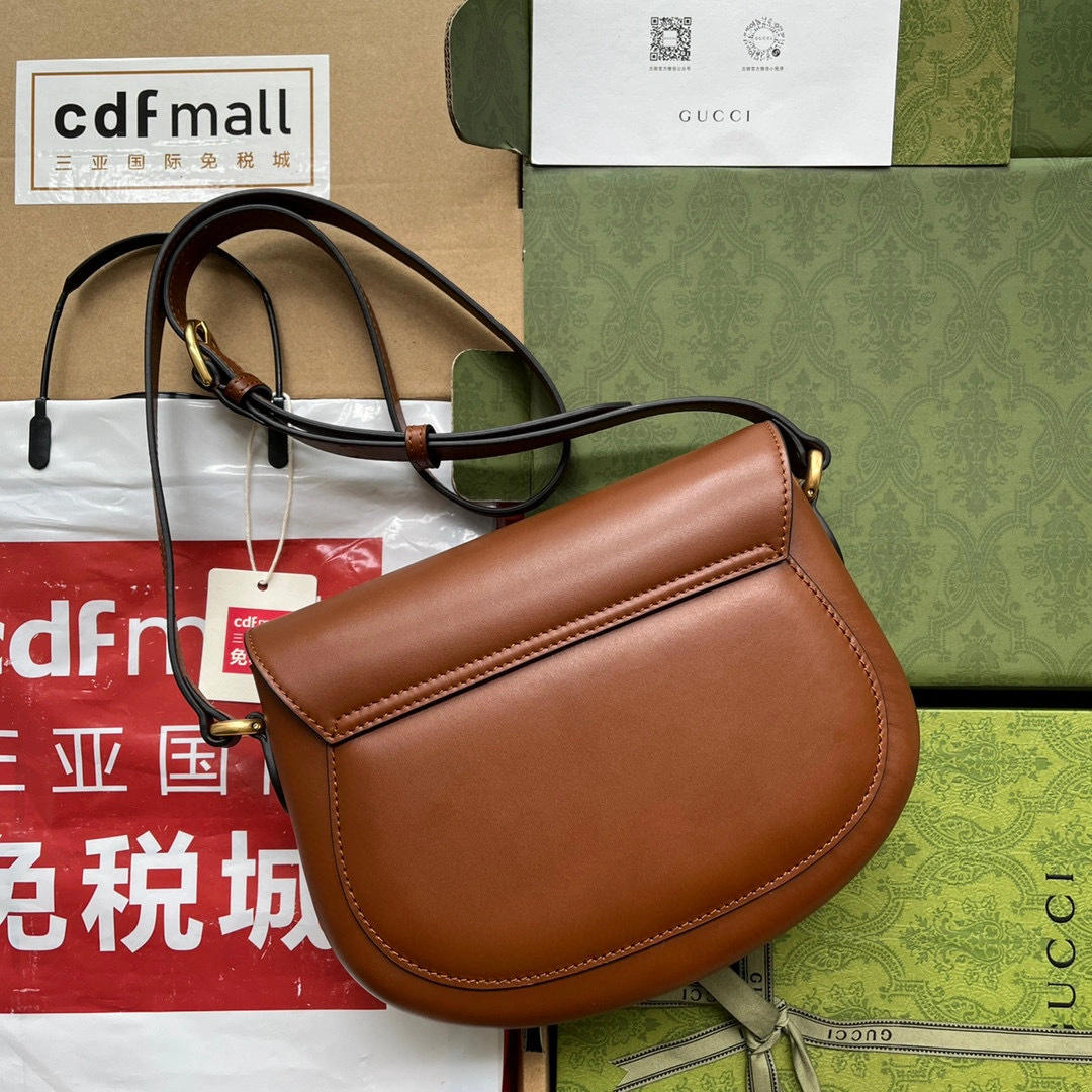 MOMO- 675923-UD0ET-2546 item：B-B177F1103C
