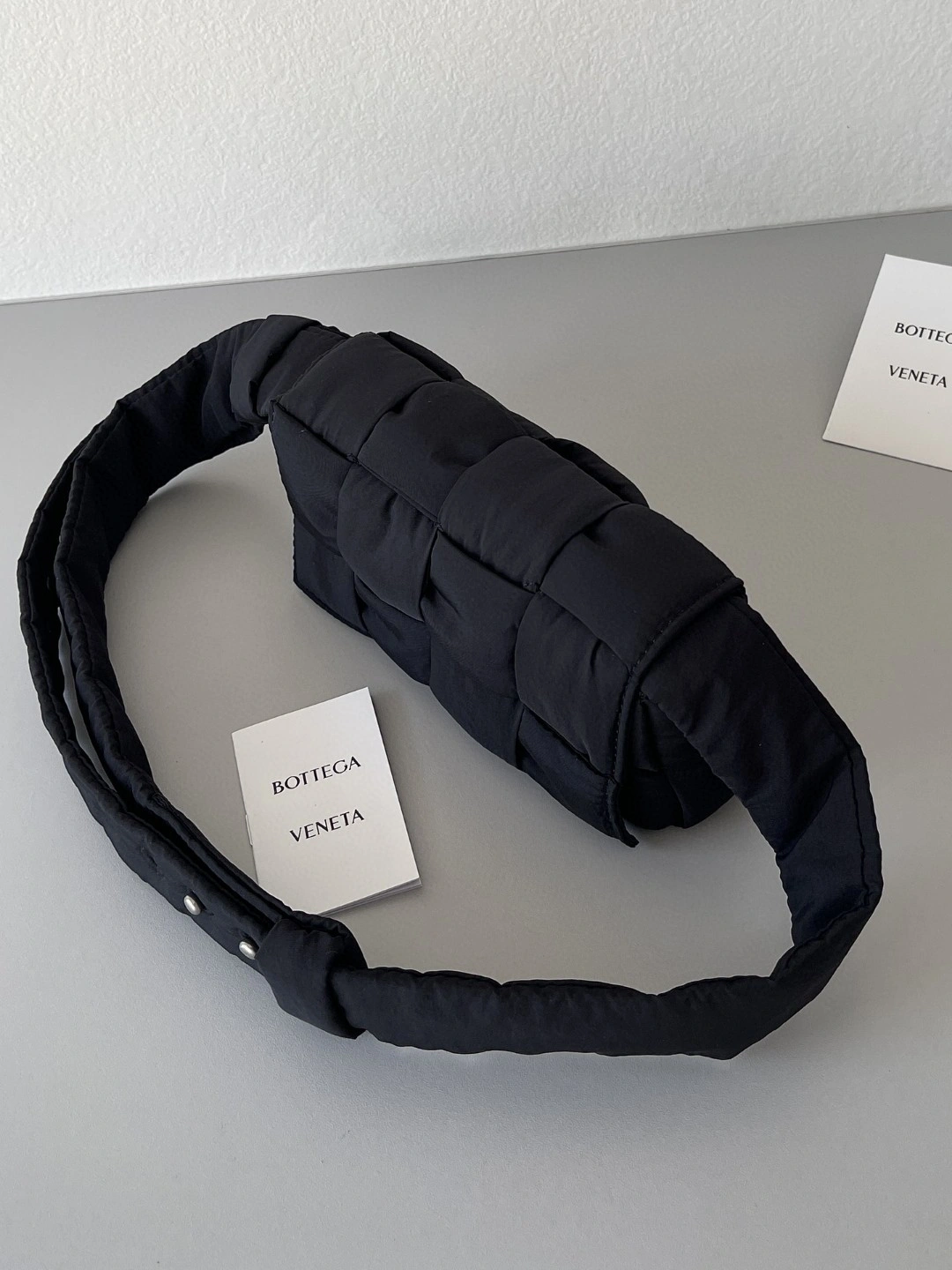 &MOMO- 679763VBO808803 679763-VBO80-8803 sheephide item : B-B063D1814