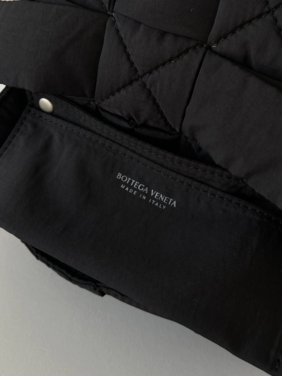 &MOMO- 679763VBO808803 679763-VBO80-8803 sheephide item : B-B063D1814