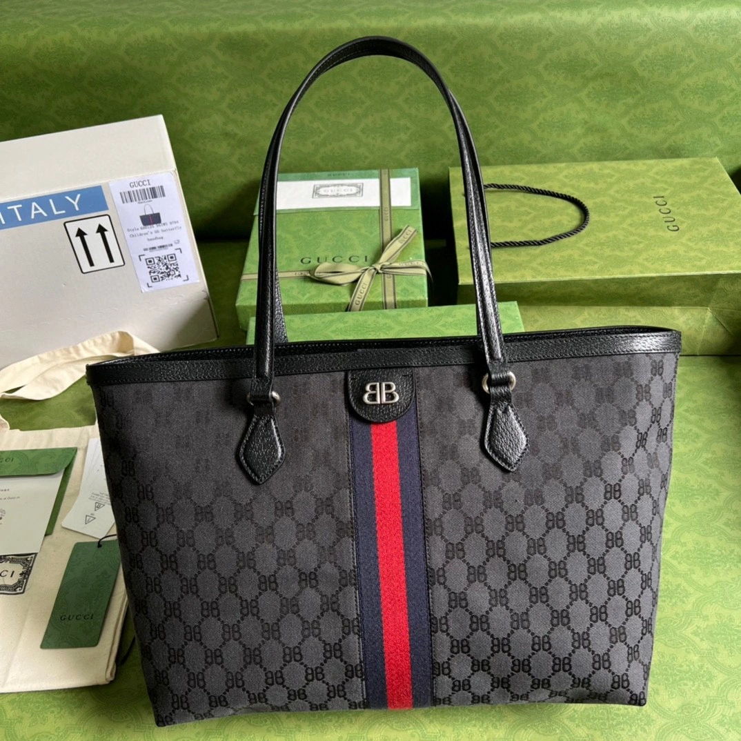 MOMO- 680125 Hacke item : B-B065C1314