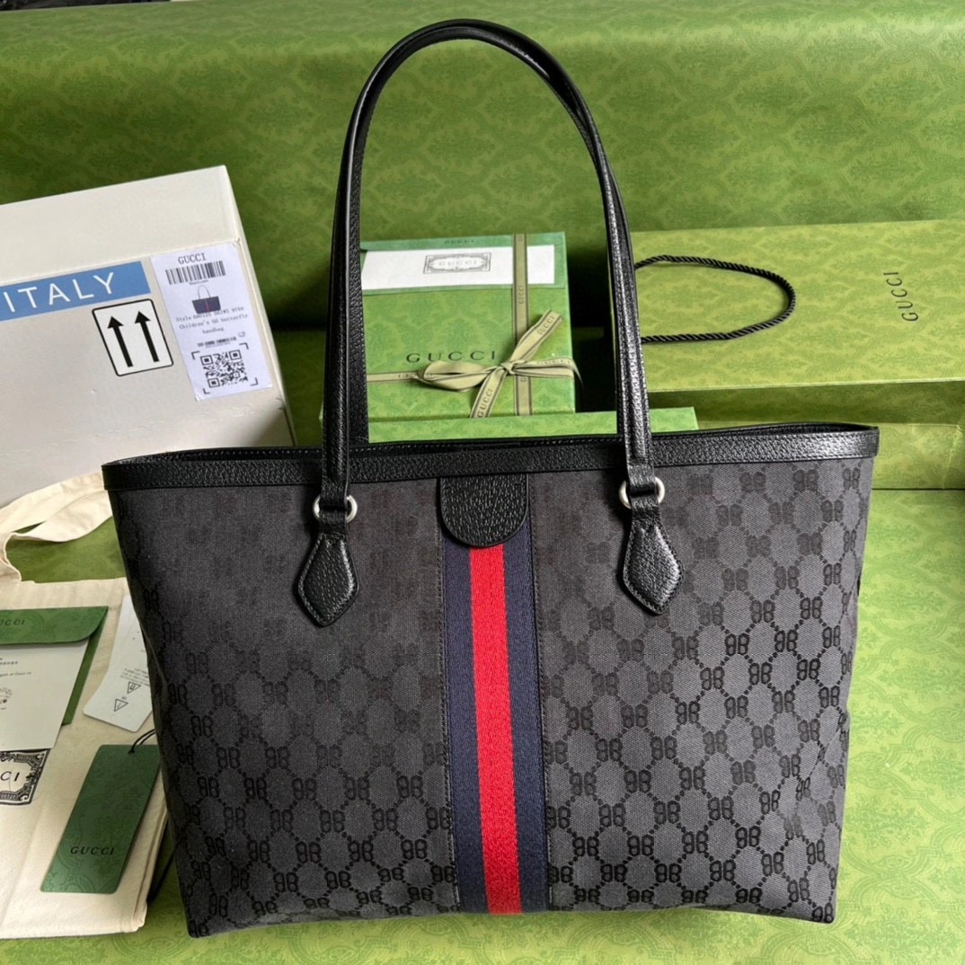 MOMO- 680125 Hacke item : B-B065C1314