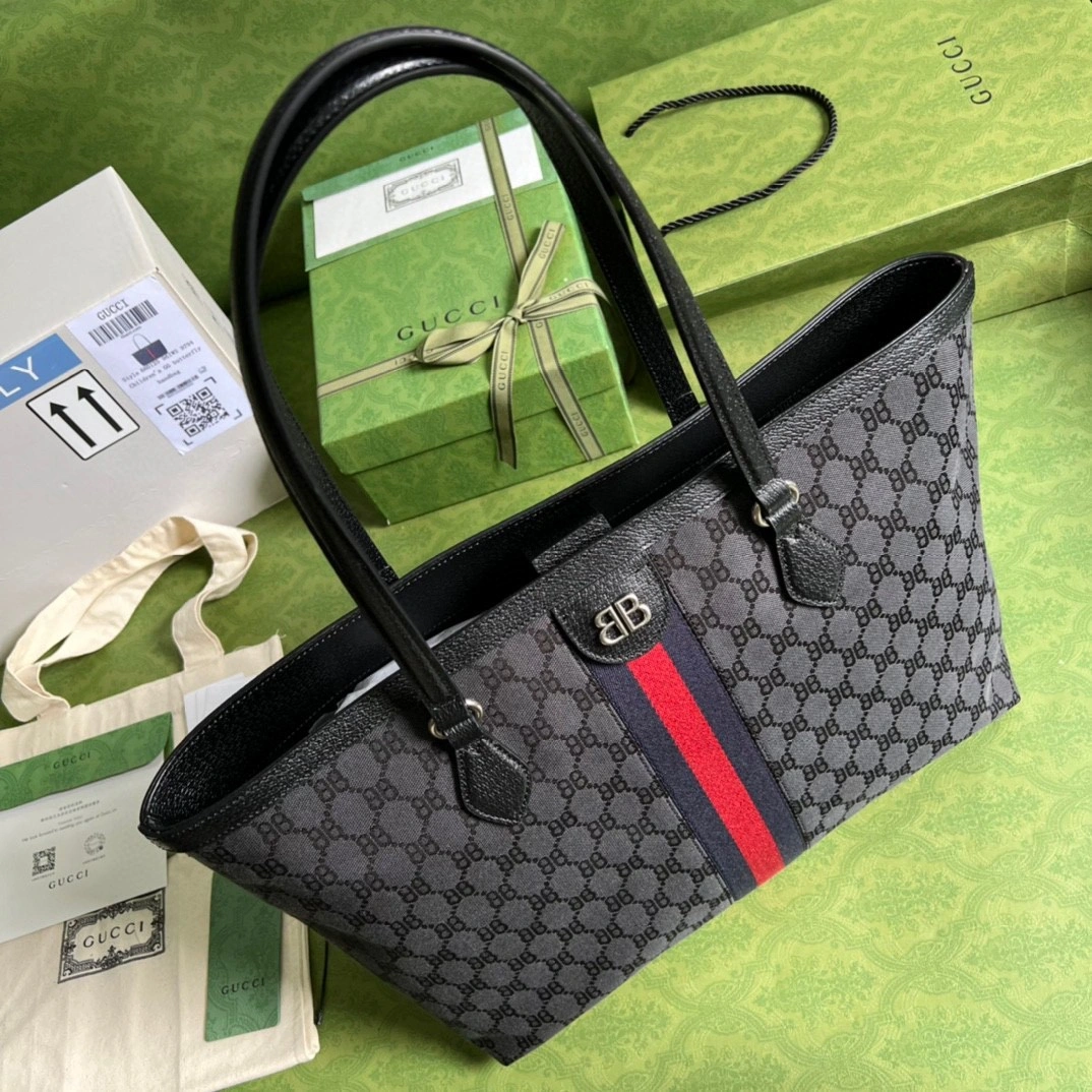 MOMO- 680125 Hacke item : B-B065C1314