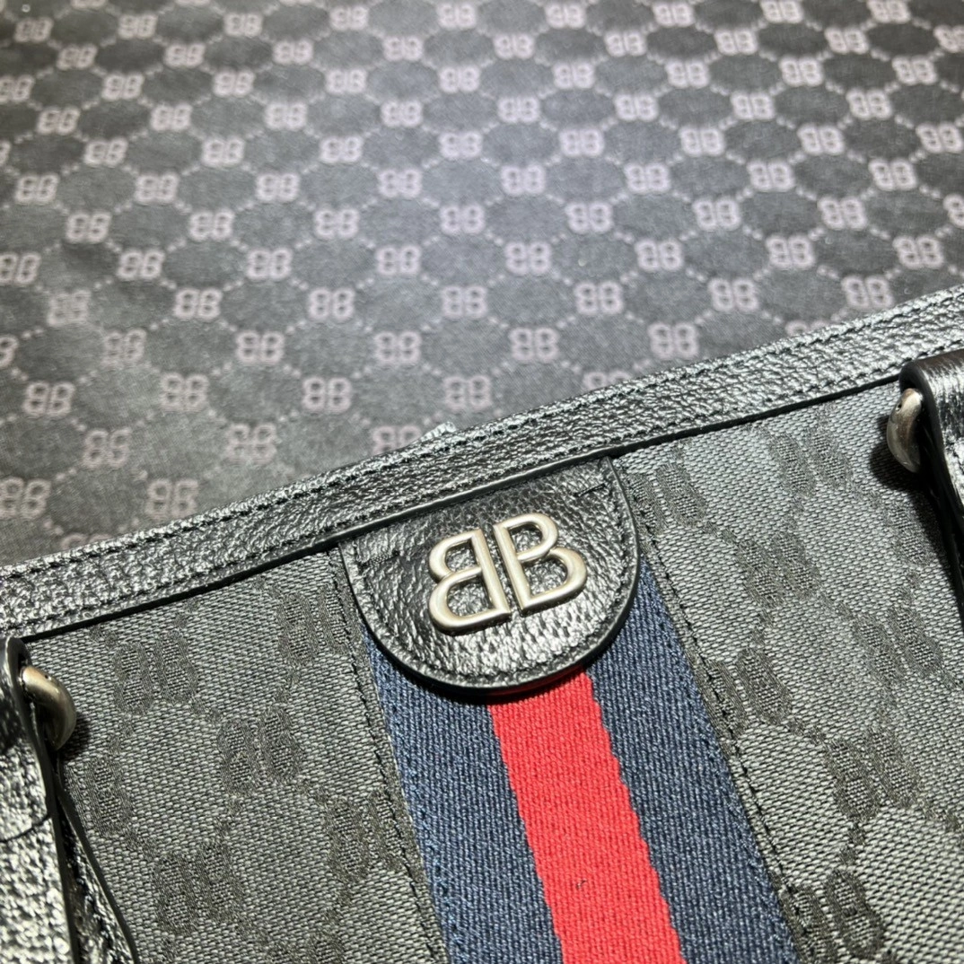 MOMO- 6801272103X1000 item : B-B063D1050