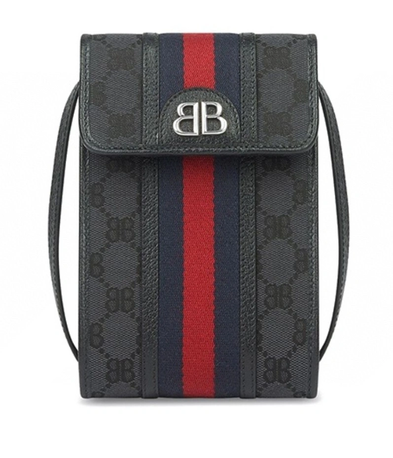 MOMO- 6801302103X1000 item : B-B063D1044