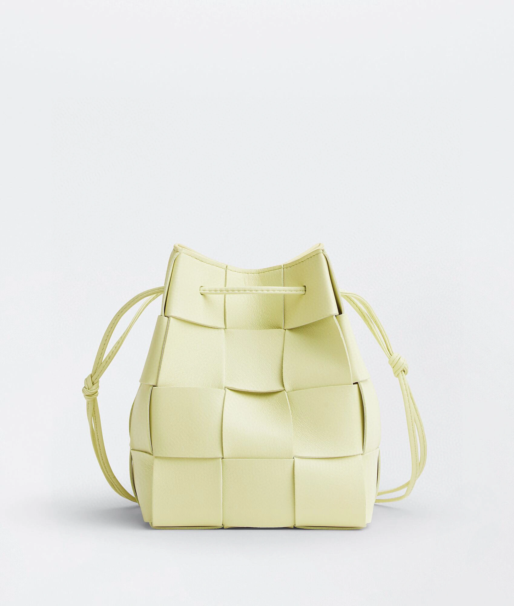 MOMO- 680218VCQC49412 sheephide item：B-B000E2324C