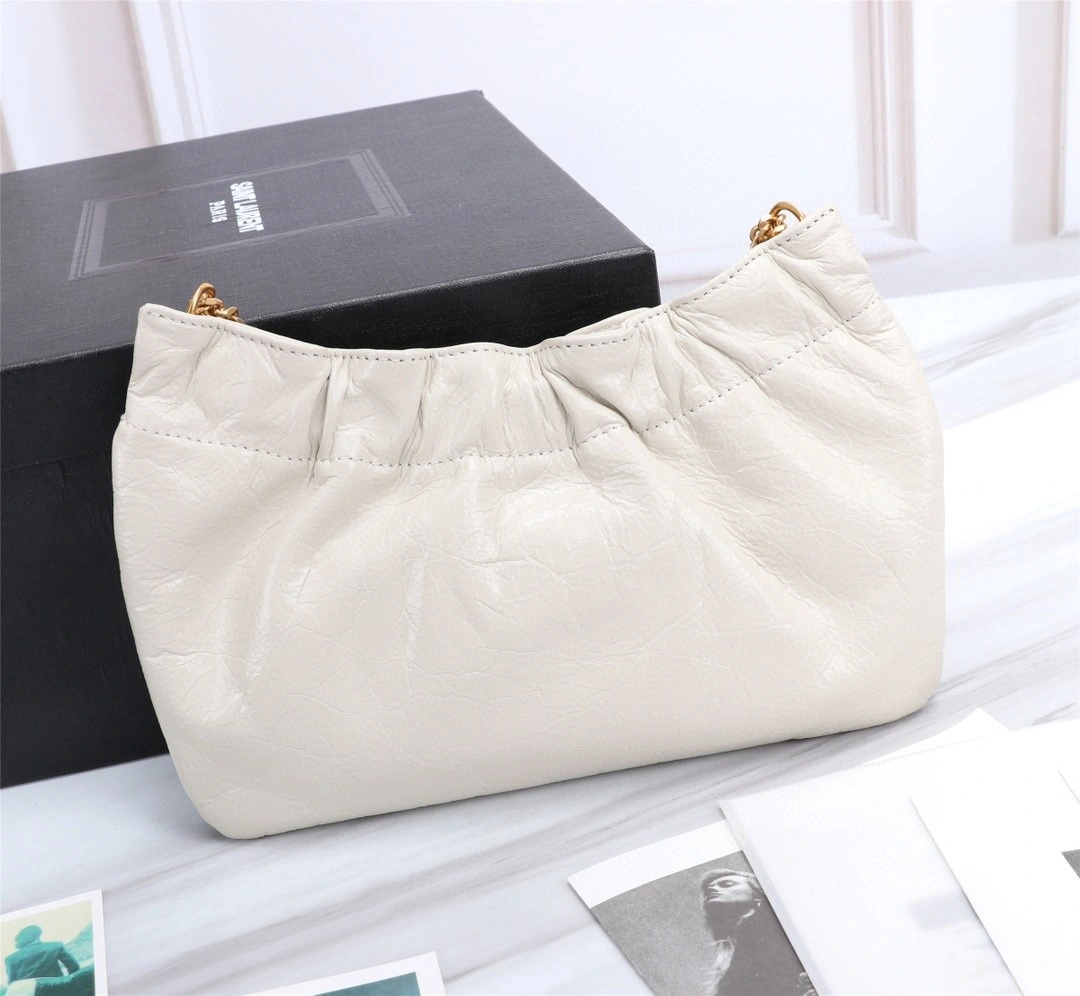 MOMO- 681632-27X1W-9278 Lambskin item : B-B597E1424W