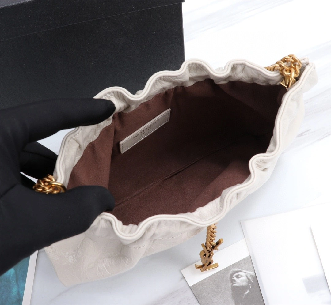 MOMO- 681632-27X1W-9278 Lambskin item : B-B597E1424W