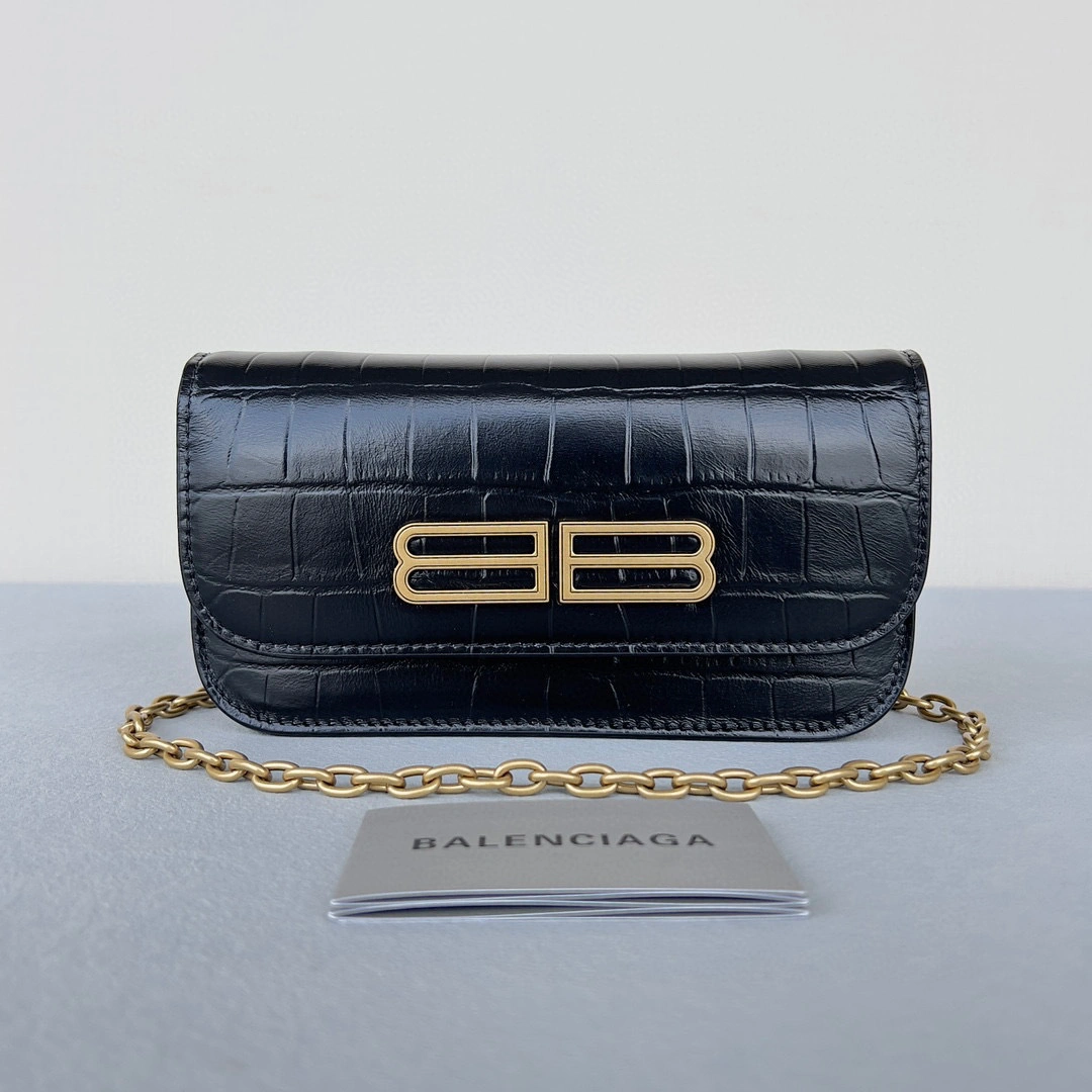 MOMO- 68889423ECM1000 Gossip bag cowhide item：B-B063G0401C