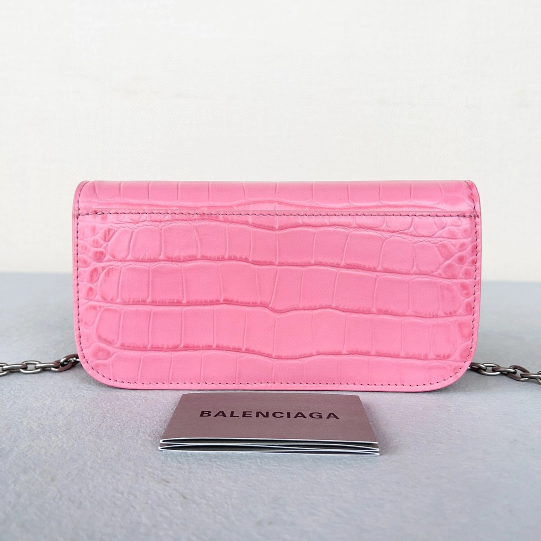 MOMO- 68889423ECY5906 Gossip bag cowhide item：B-B063F1902C