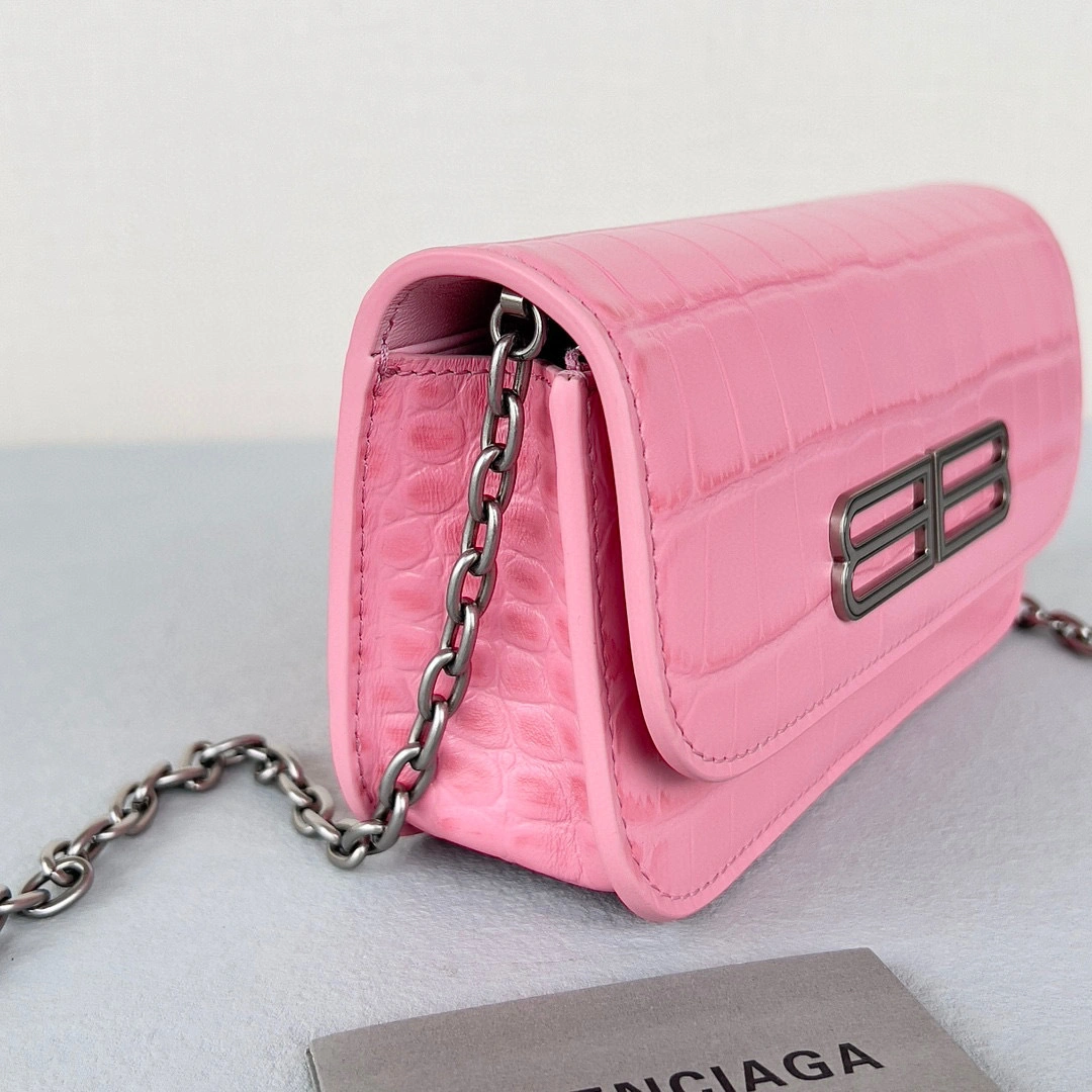 MOMO- 68889423ECY5906 Gossip bag cowhide item：B-B063F1902C