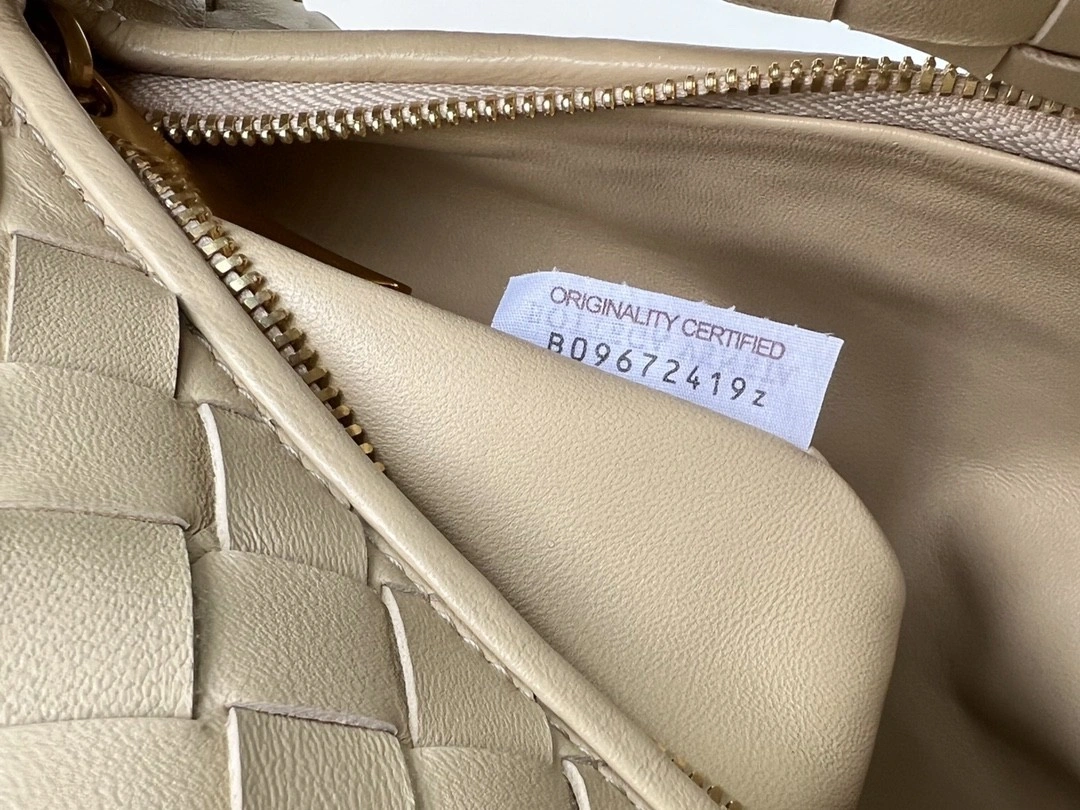 MOMO- 690225VCPP03902 sheephide JODIE item : B-B063D2901W