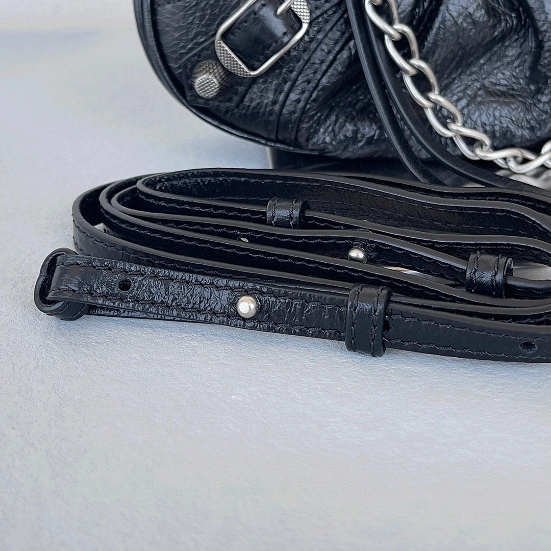 MOMO- 6958141VG9Y1000 Le Cagole Mini sheephide item：B-B063F1910C