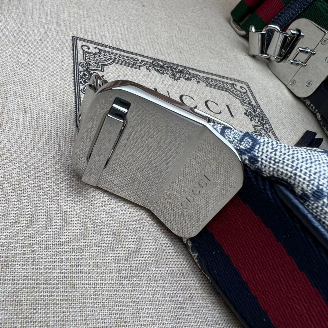 MOMO- 699409-96GRN-4082 item：B-B063H1813C