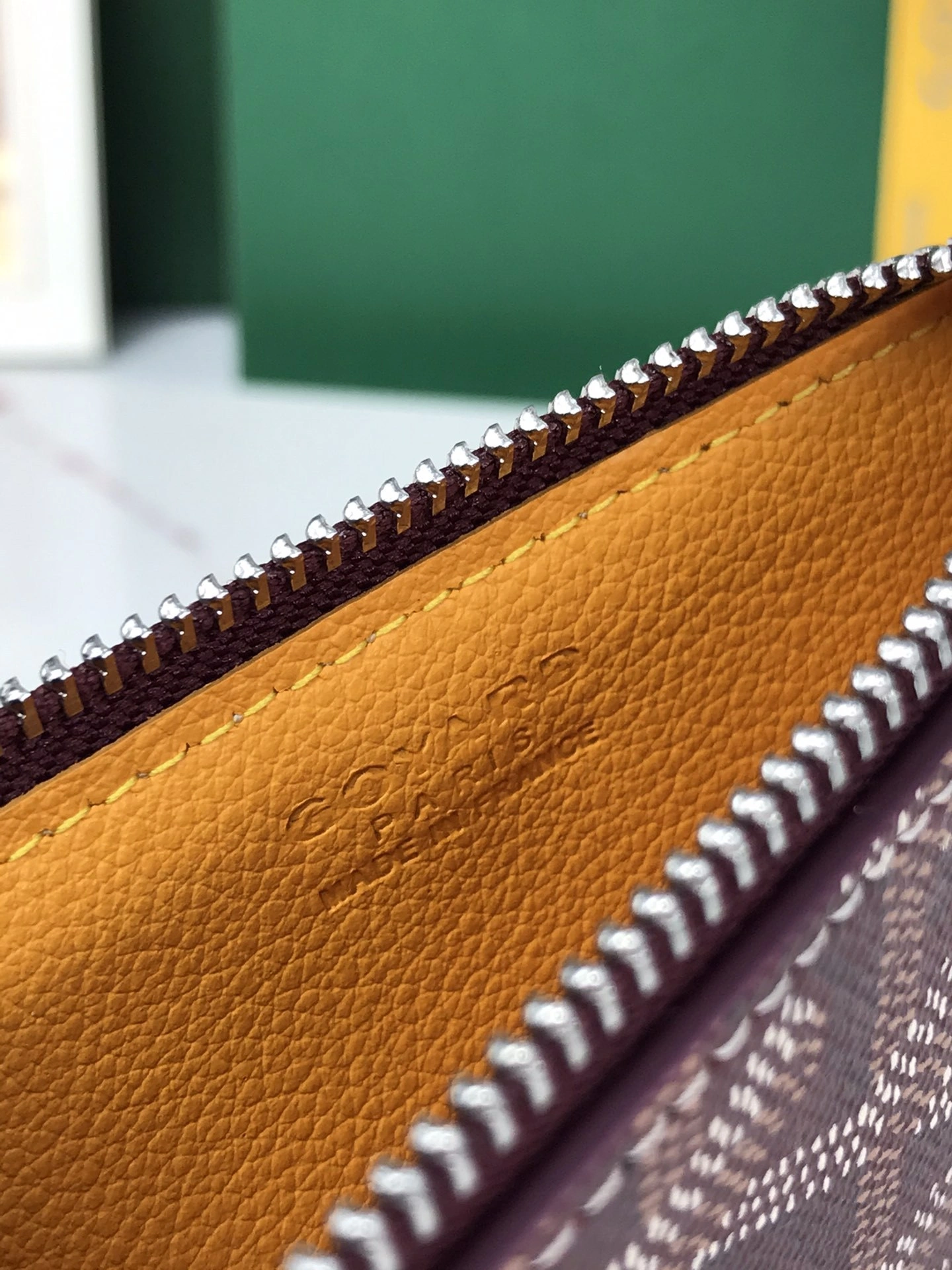 MOMO- 6oy1r4 BOURBOPMLTY-33CL33P high quality version Calfskin item:E-B664G2093
