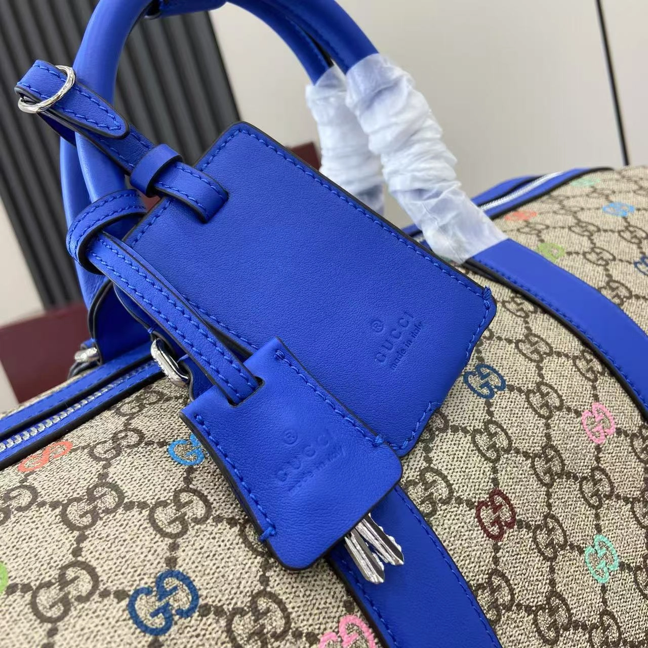 MOMO- 6u33i 792074-FAE1Q-8478 high quality version item：E-B813I2438