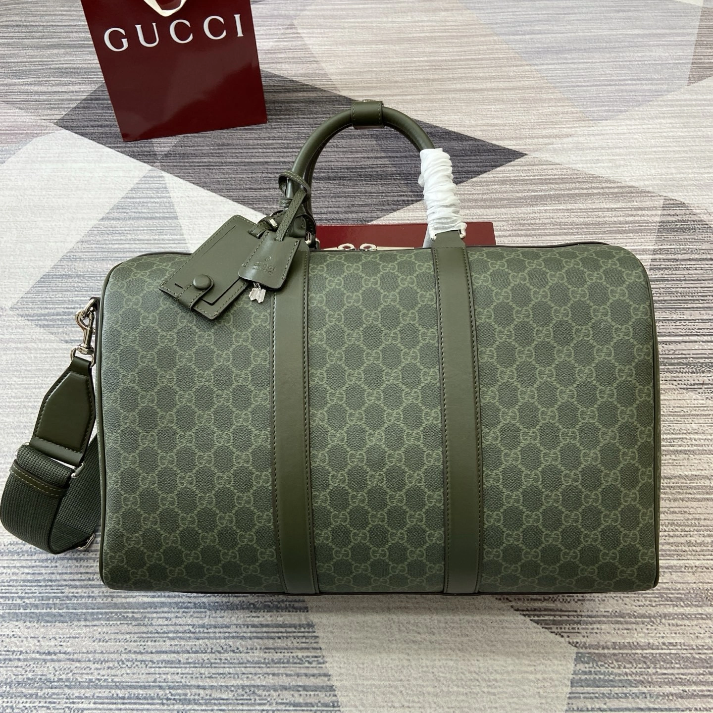 MOMO--6u33i 792074-FAFAI-8489 high quality version item:E-B815K2826