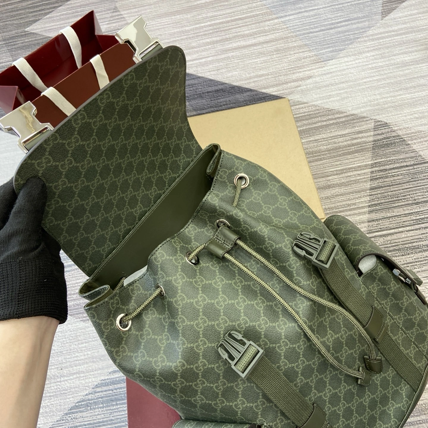 MOMO--6u33i 792080-FAFAJ-8489 high quality version item:E-B815K2827