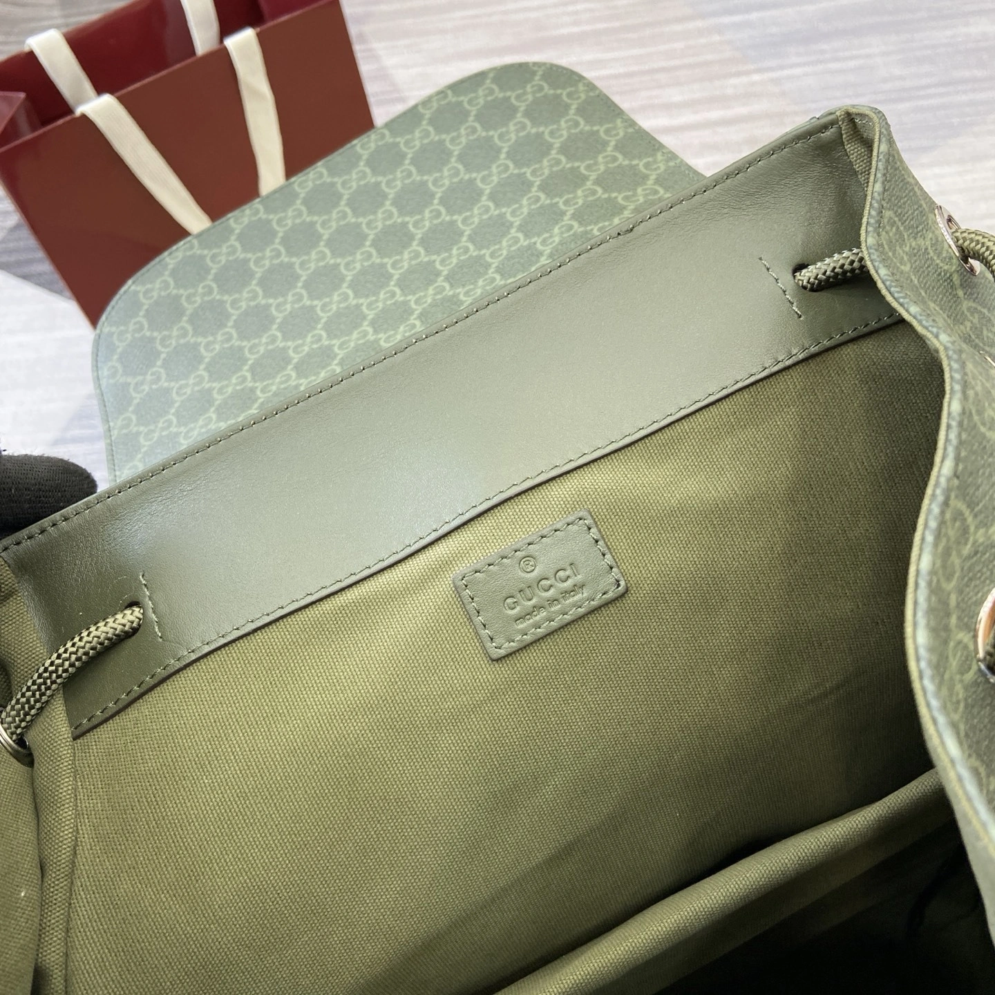 MOMO--6u33i 792080-FAFAJ-8489 high quality version item:E-B815K2827