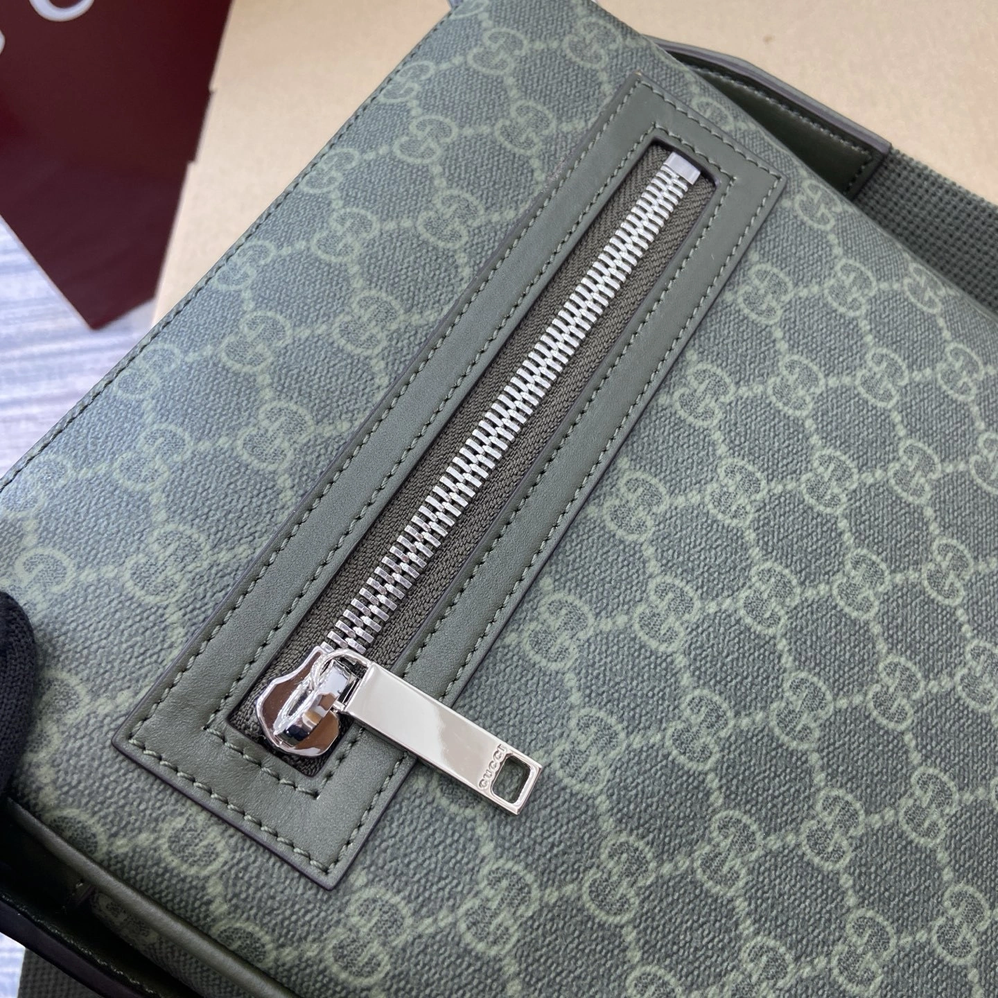 MOMO--6u33i 792082-FAFAI-8489 high quality version item:E-B815K2830