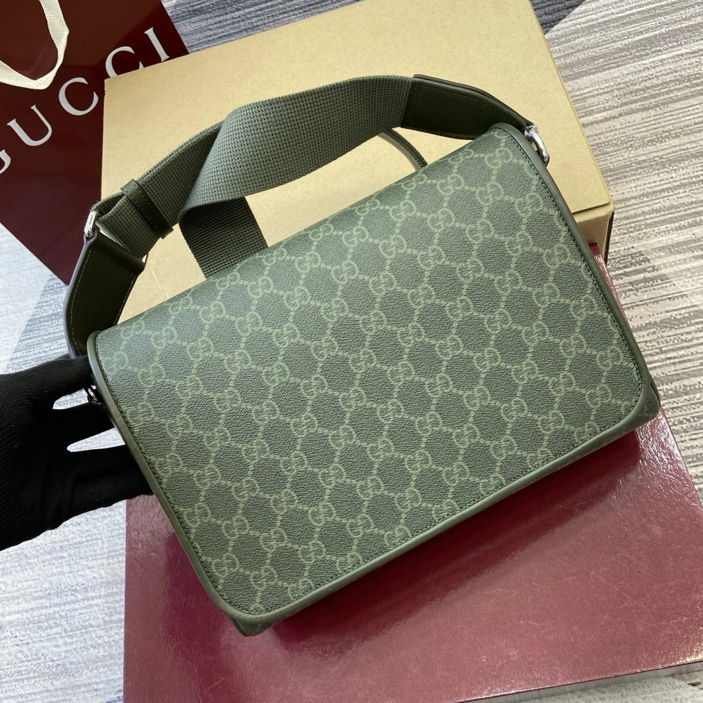 MOMO--6u33i 792124-FAFAI-8489 high quality version item:E-B815K2828