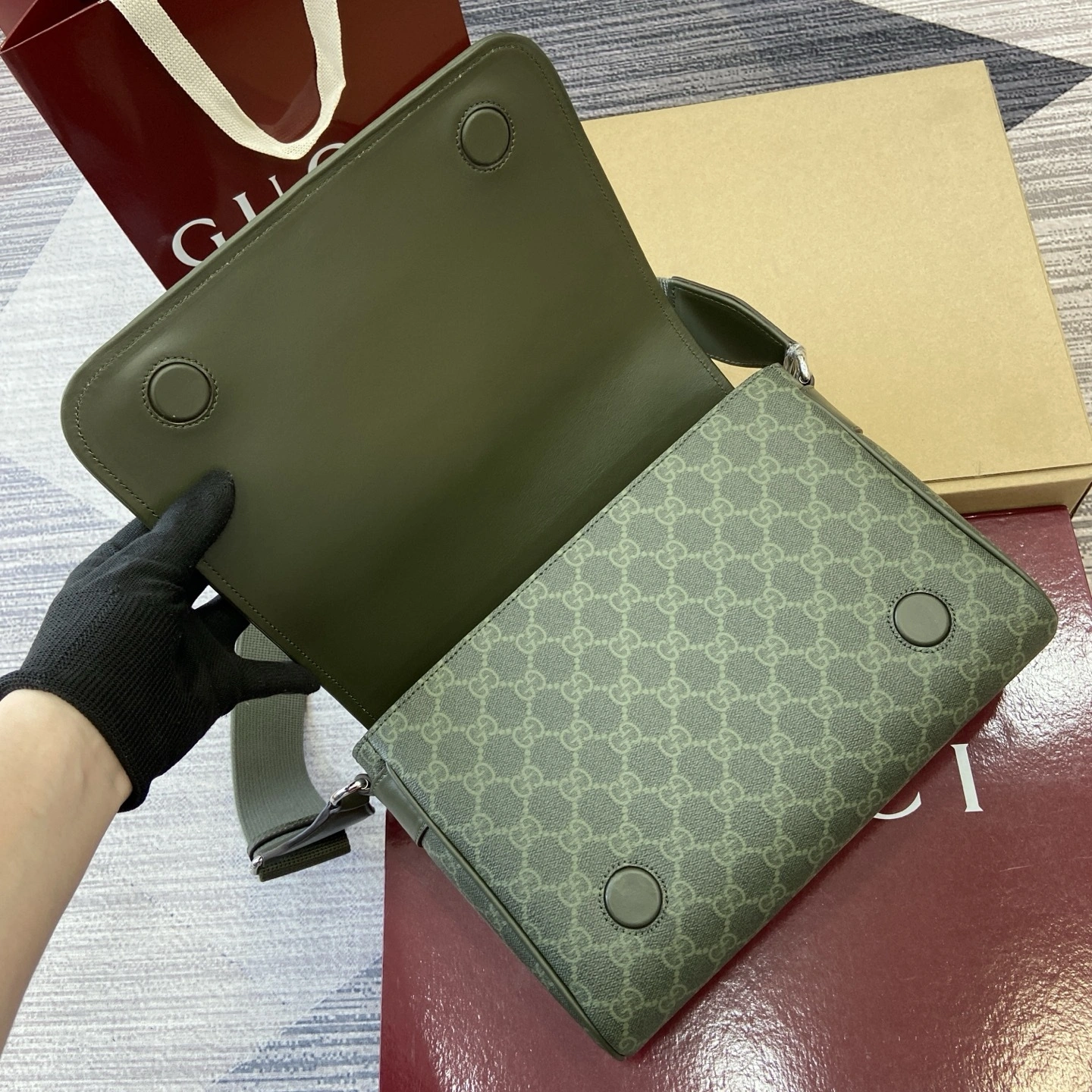 MOMO--6u33i 792124-FAFAI-8489 high quality version item:E-B815K2828