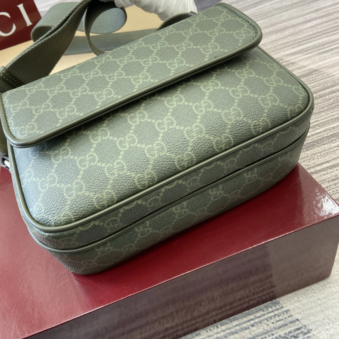 MOMO--6u33i 795479-FAFAI-8489 high quality version item:E-B815K2829