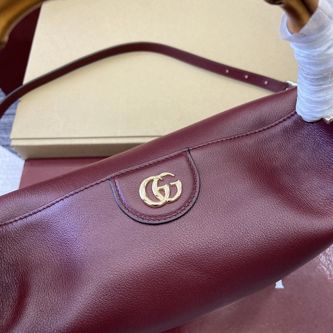 MOMO--6u33i 799862-UYU0G-6207 high quality version item:E-B815K2027