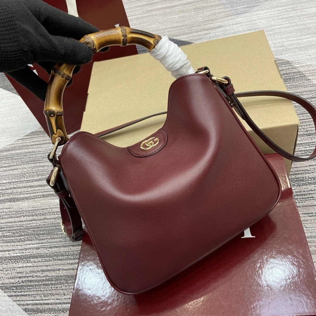 MOMO--6u33i 799865-UYU0G-6207 high quality version Diana item:E-B815K2028